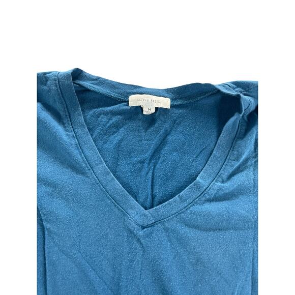 Active Basics Blue V-Neck Short Sleeve Casual T-Shirt Top Women's Size Medium - Picture 2 of 8
